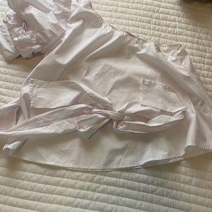 White one shoulder puffed sleeve shirt!